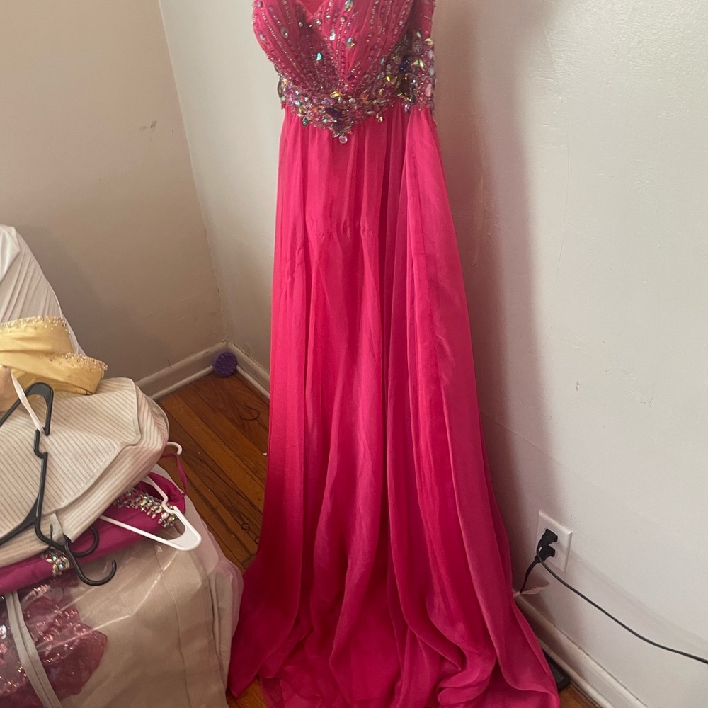 Elegant Pink Gown with Embellished Bodice